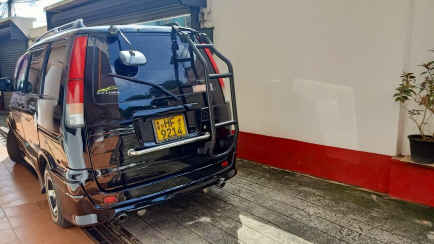 Toyota Noah CR 42 1999