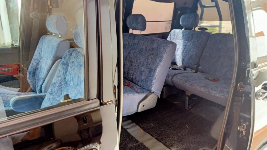 Toyota Noah CR 42 1999