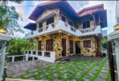 Modern Three Story House with Pool for Sale in Hokandara