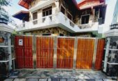 Modern Three Story House with Pool for Sale in Hokandara