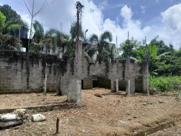 Half Completed House for Sale in Pitipana