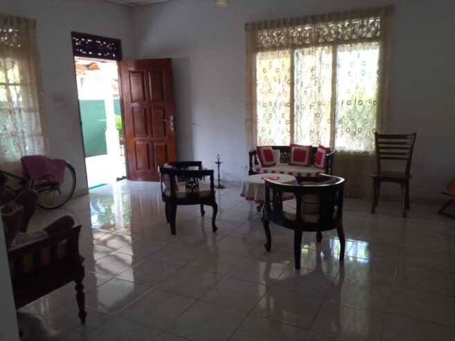 HOUSE FOR SALE IN HABARAKADA SRI SEELALANKARA MAWATHA For Sale