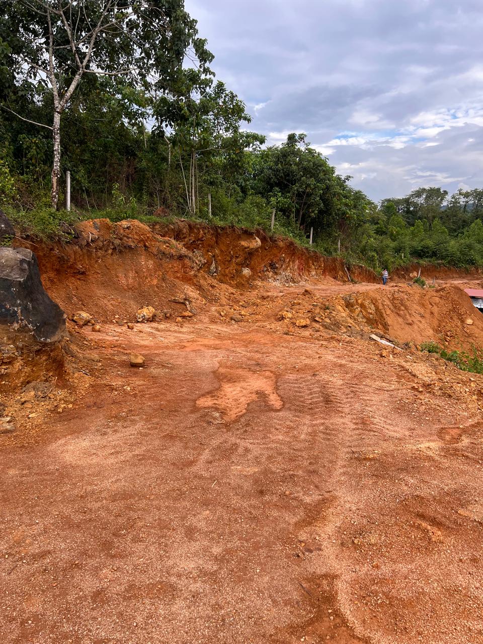1.5 Acres Land for Sale in Hadapangoda