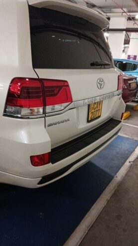 Toyota Land Cruiser Sahara 2016
