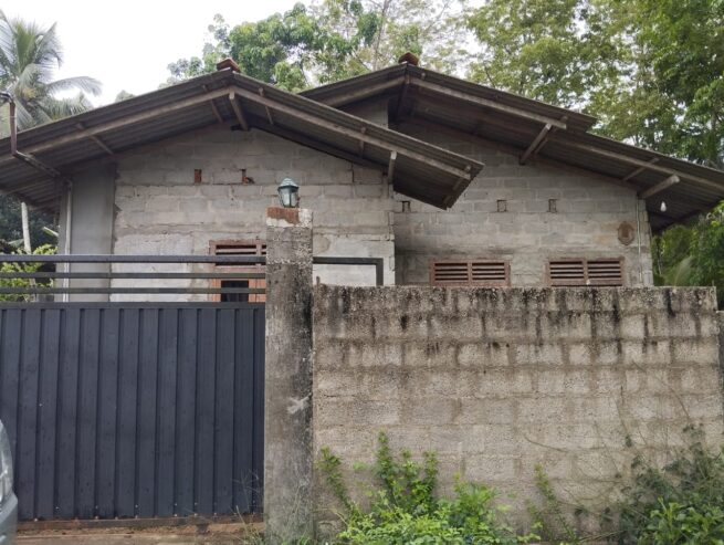House For Sale In Hanwella