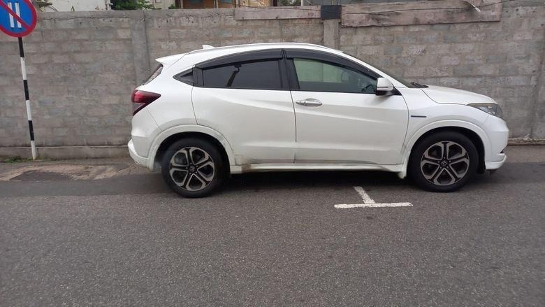 Honda Vezel 2015