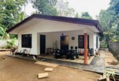 අනුරාධපුර නගර සීමාවෙන් පර් 24 සමග නිවසක්