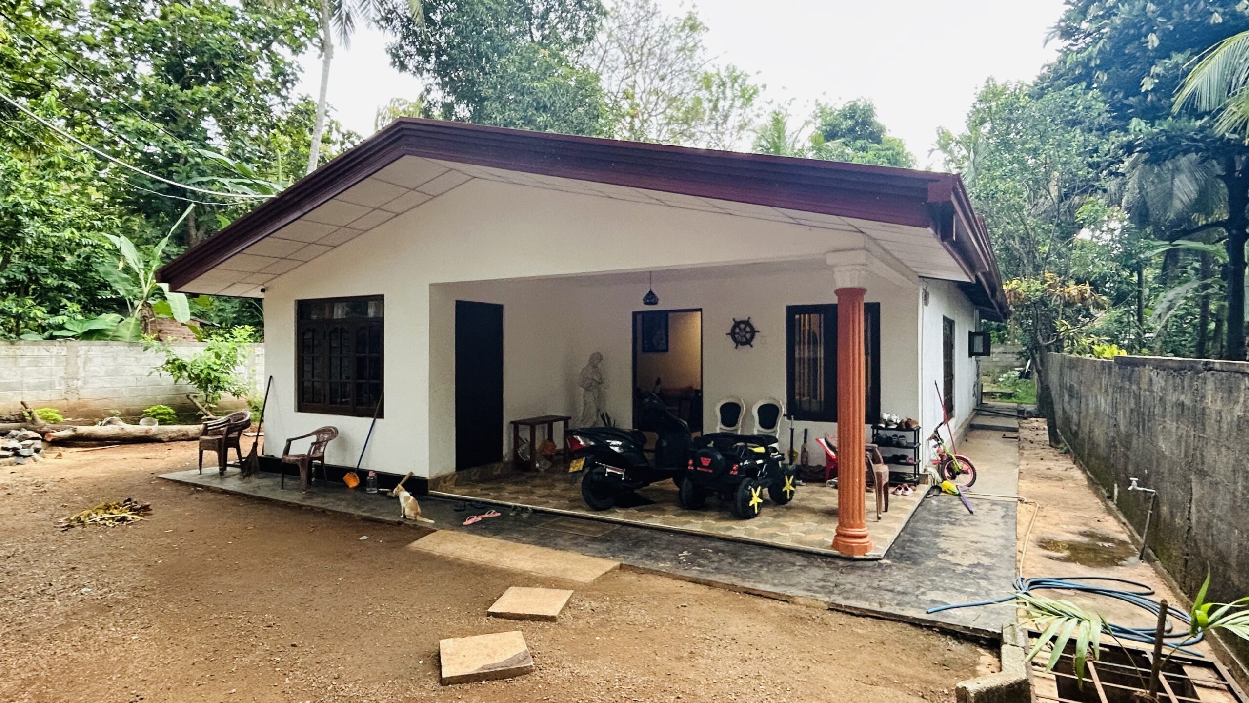 අනුරාධපුර නගර සීමාවෙන් පර් 24 සමග නිවසක්