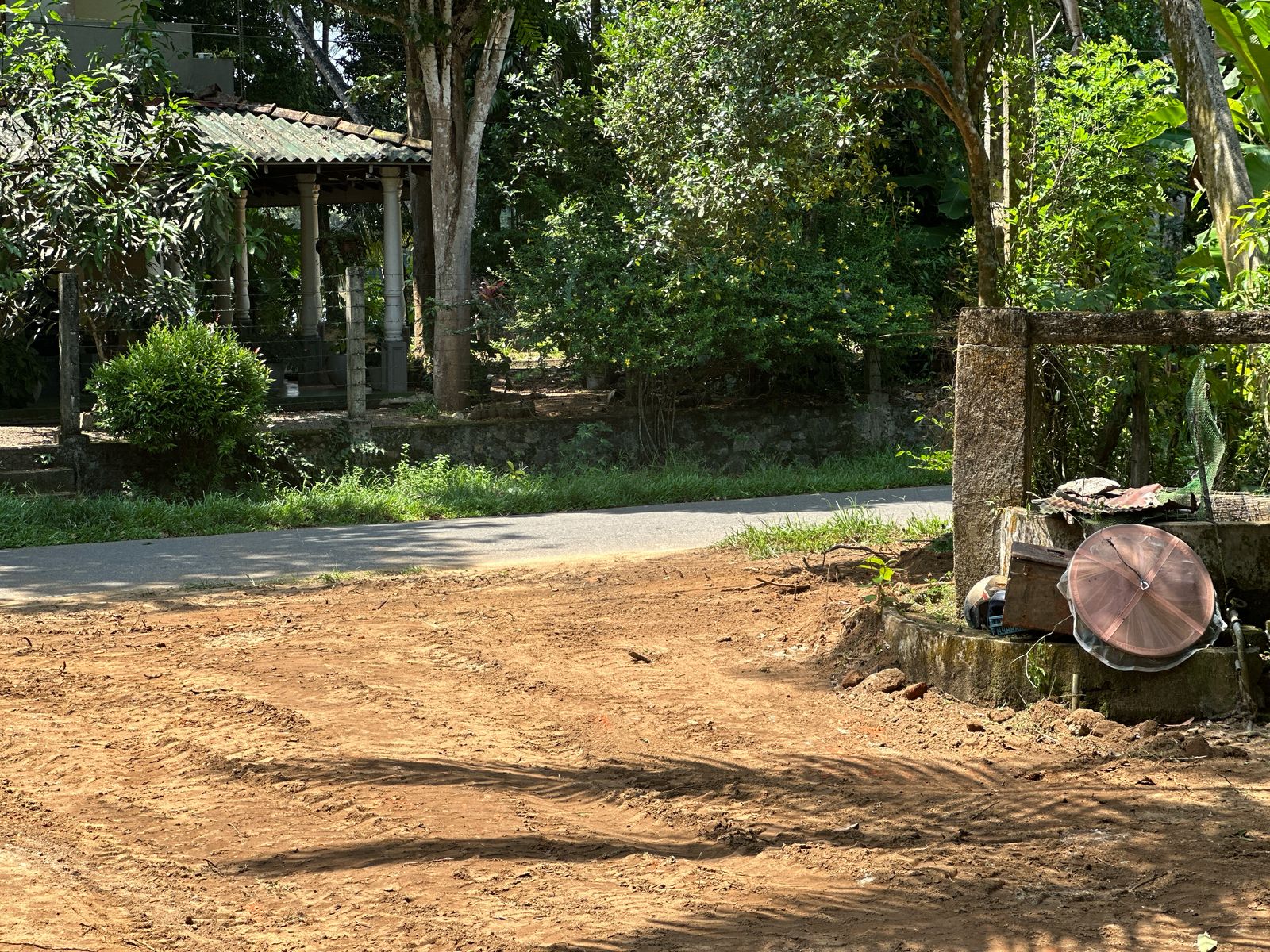 Land With House For Sale In Kalutara