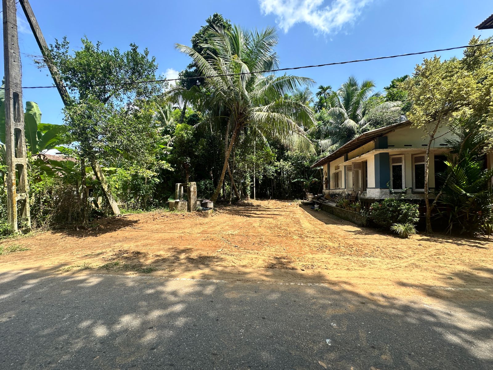 Land With House For Sale In Kalutara