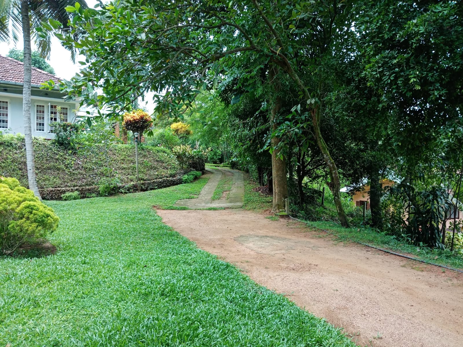 Land With House For Sale In Ambalangoda