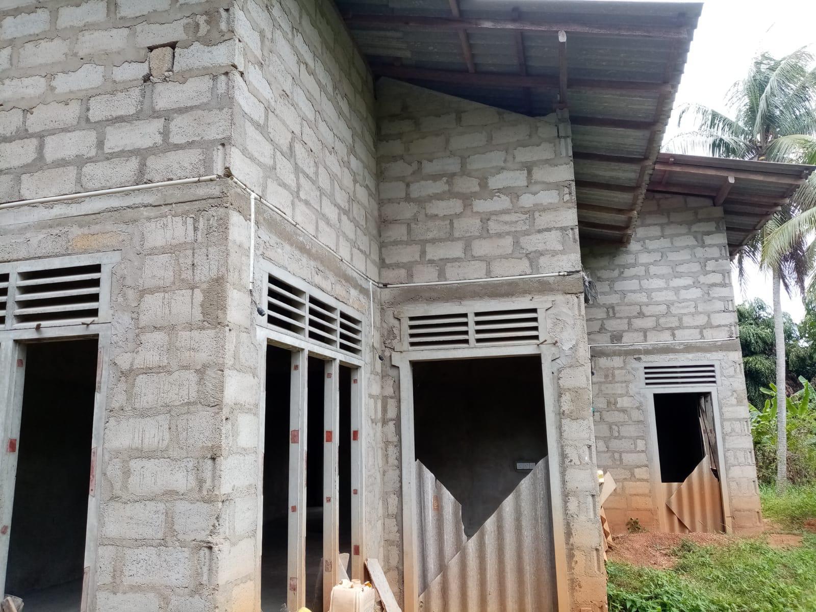 Land with House for Sale Weyangoda