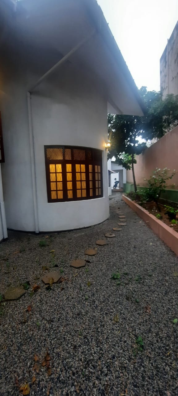 House for Rent in Nawala