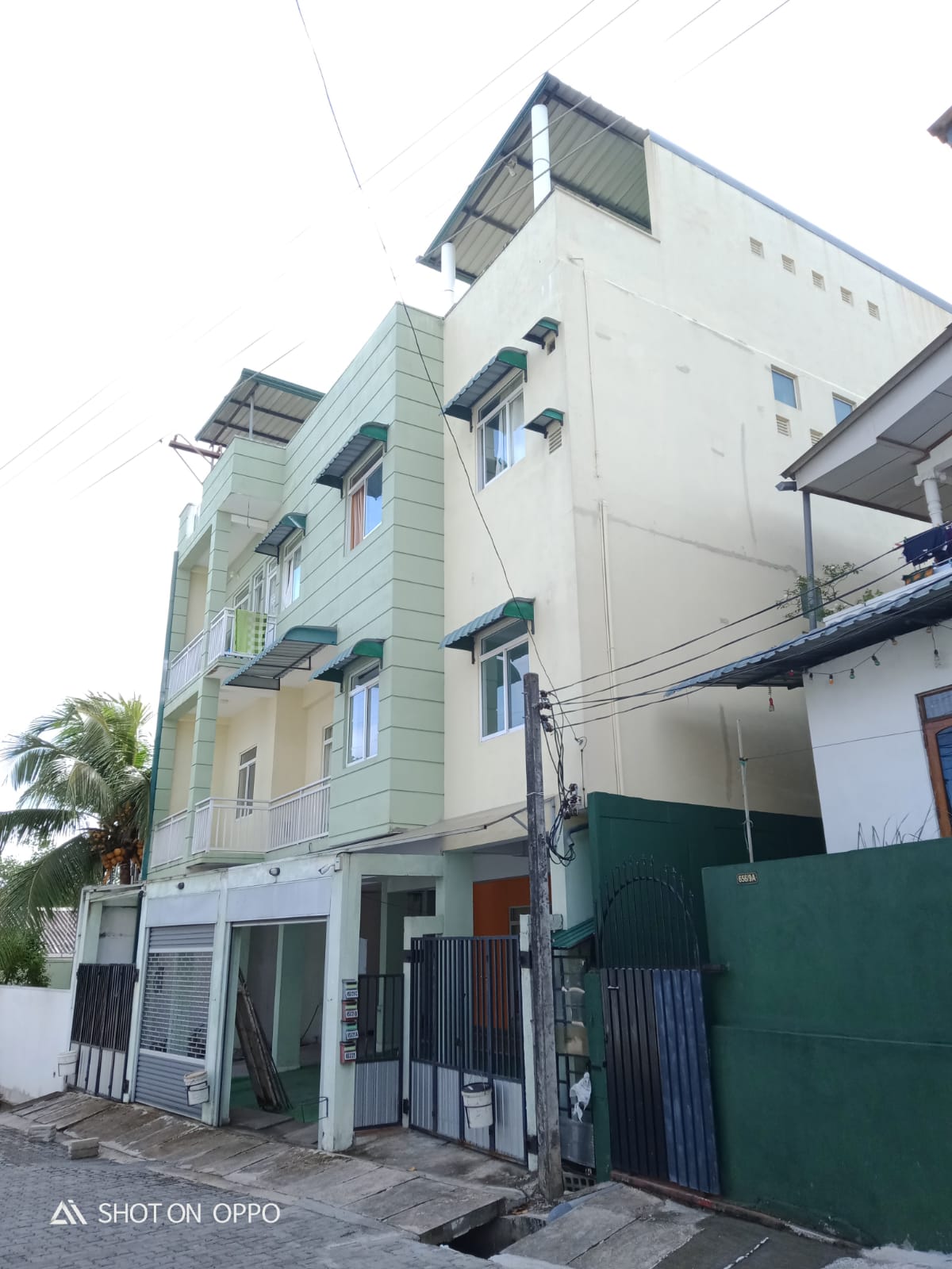 Modern Apartment Complex for Sale Rajagiriya (Near IDH Hospital)
