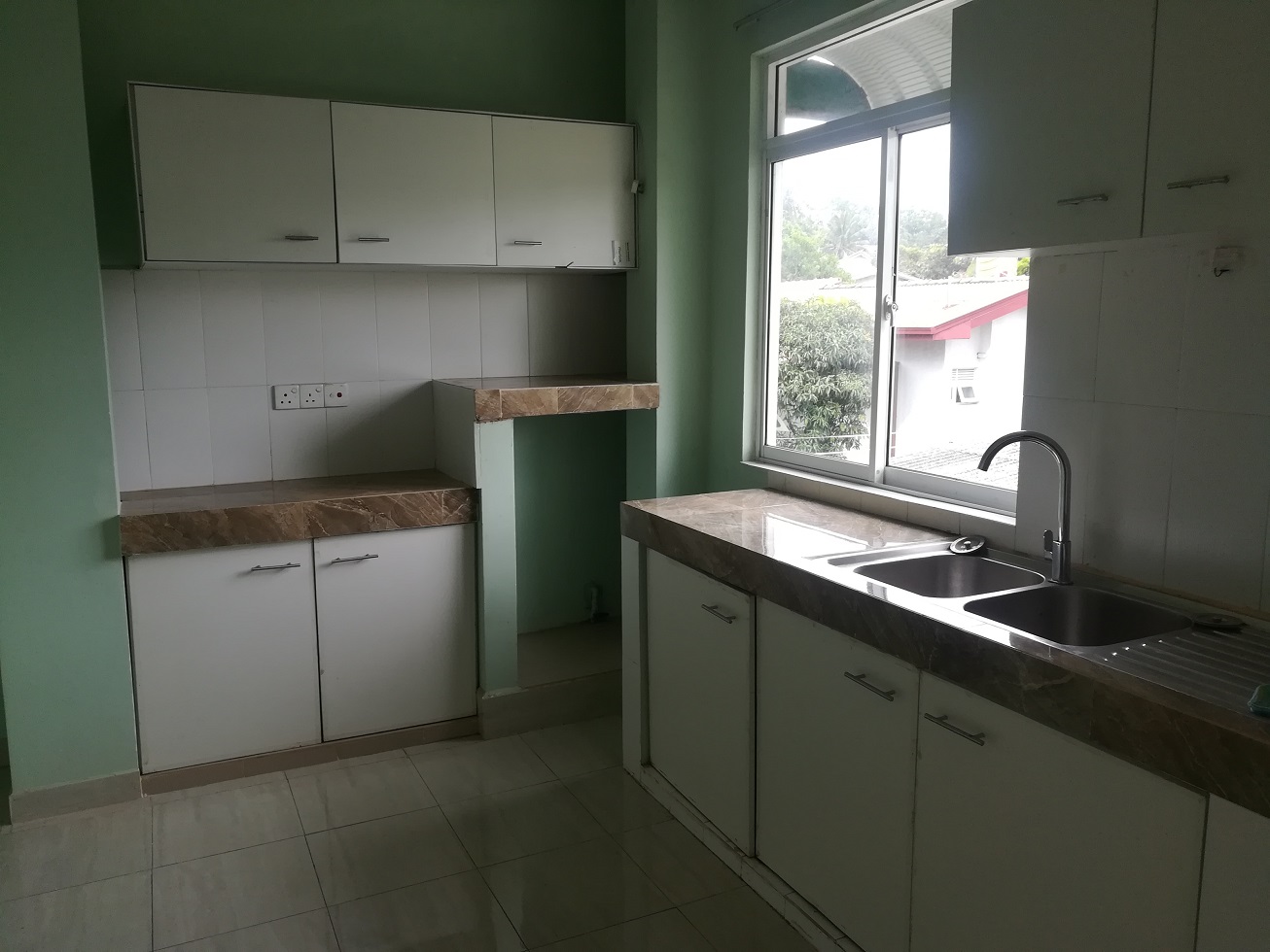 Modern Apartment Complex for Sale Rajagiriya (Near IDH Hospital)