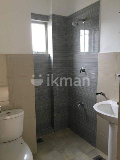 Apartment for Sale in Athurugiriya