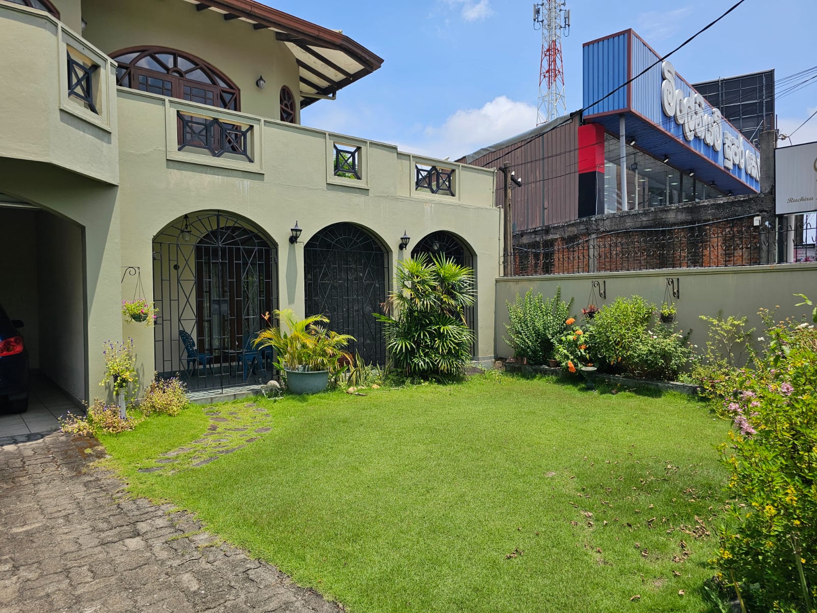 Commercial Building for Rent Or Sale in Battaramulla