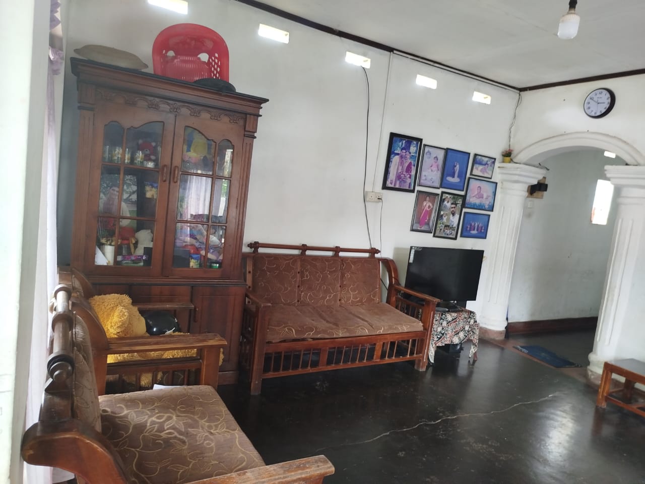 Land With House For Sale In Pandure, Keselwatta