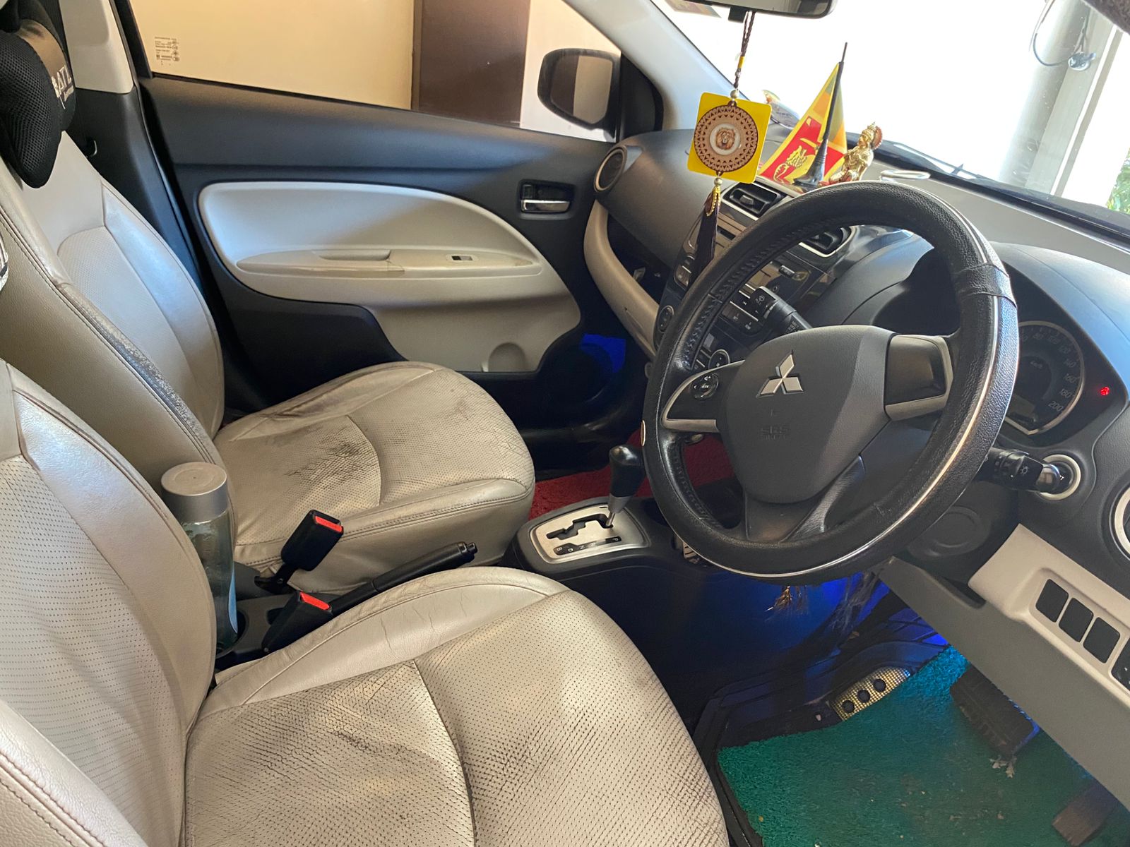 Mitsubishi Attrage 2014