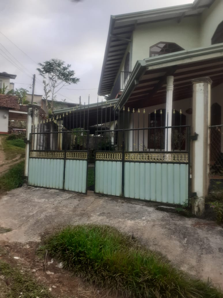 Two Storey House for Sale Karapitiya