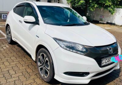 Honda Vezel 2016