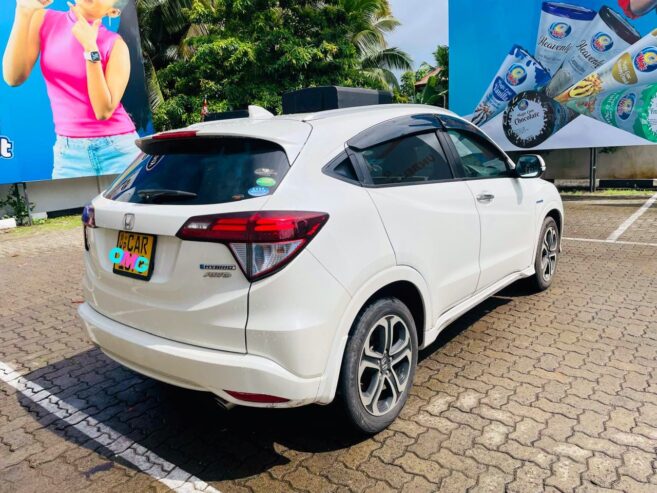 Honda Vezel 2016
