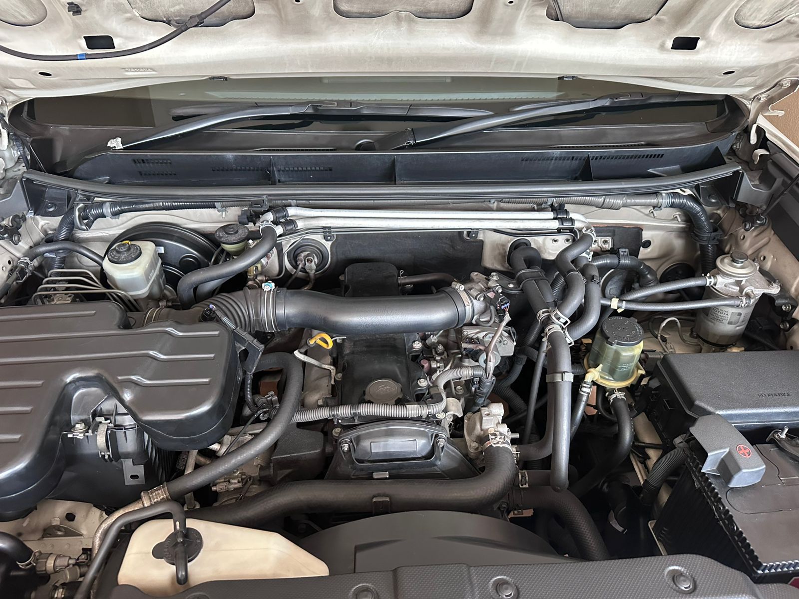 Toyota Land Cruiser Prado TX 150 2015