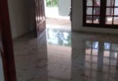 රදාවන ,මංඩාවල නිවසක් විකිණීමට ඇත.