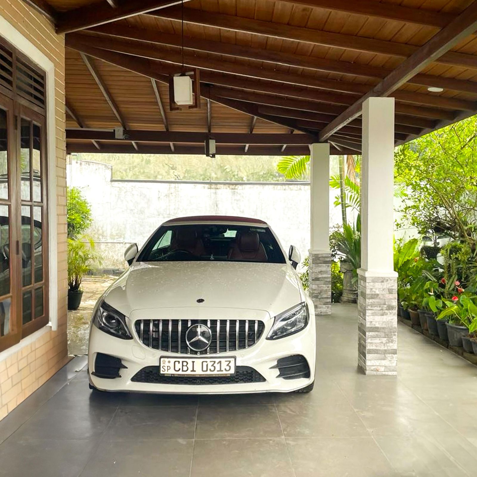 Two Story House with Business Space Near Karapitiya – Galle