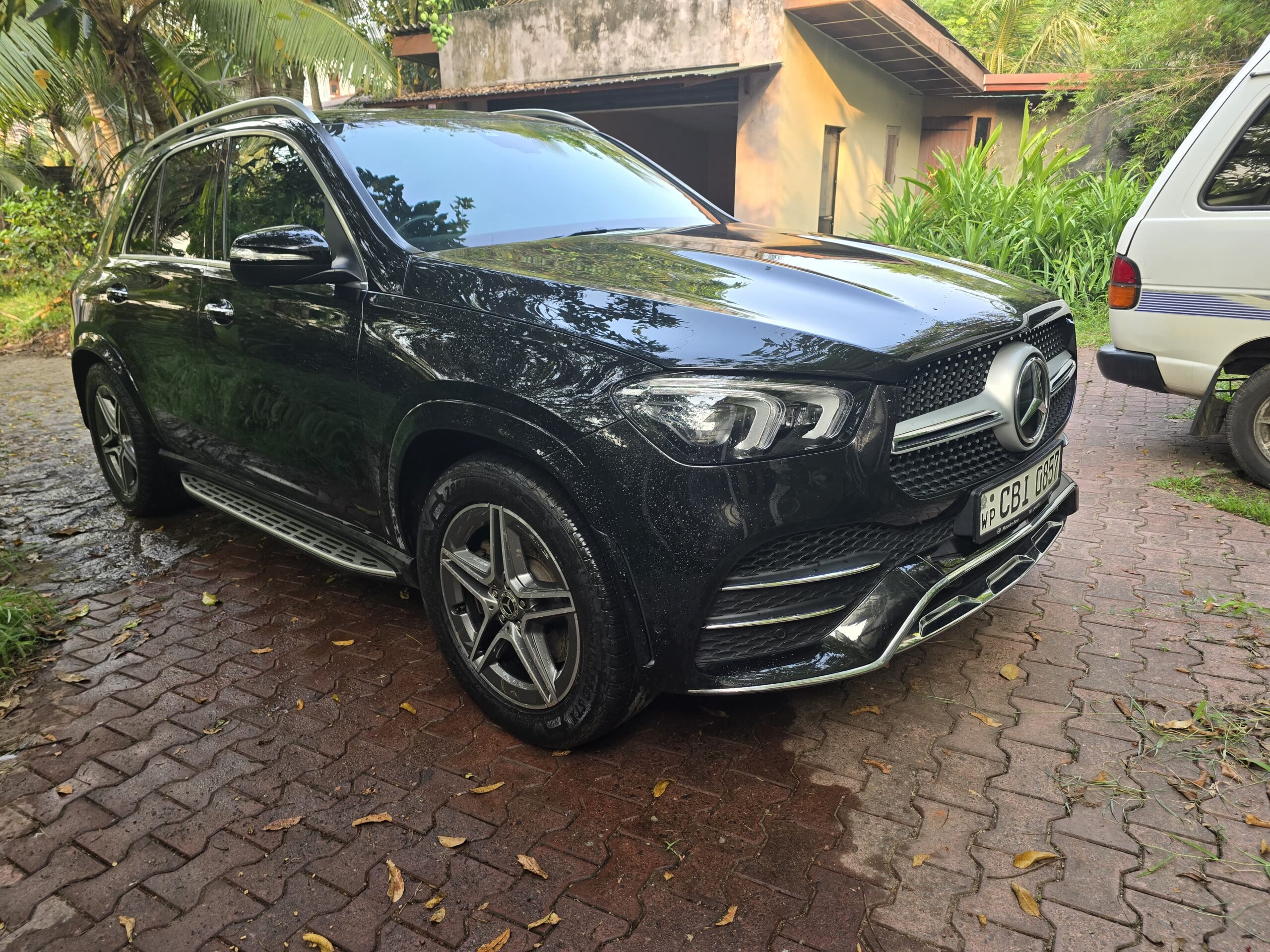 Mercedes Benz GLE300D