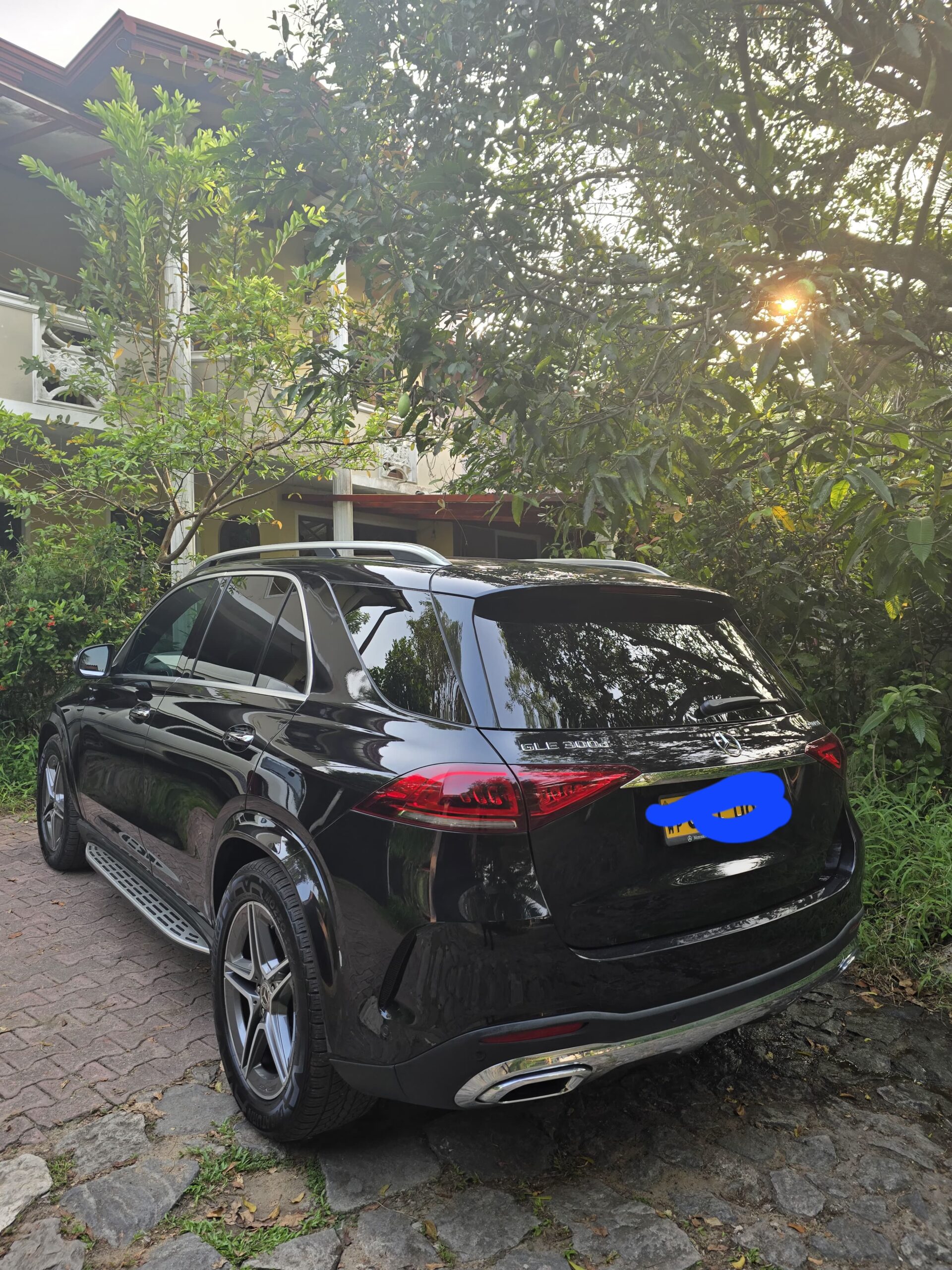 Mercedes Benz GLE300D