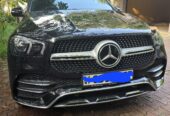 Mercedes Benz GLE300D