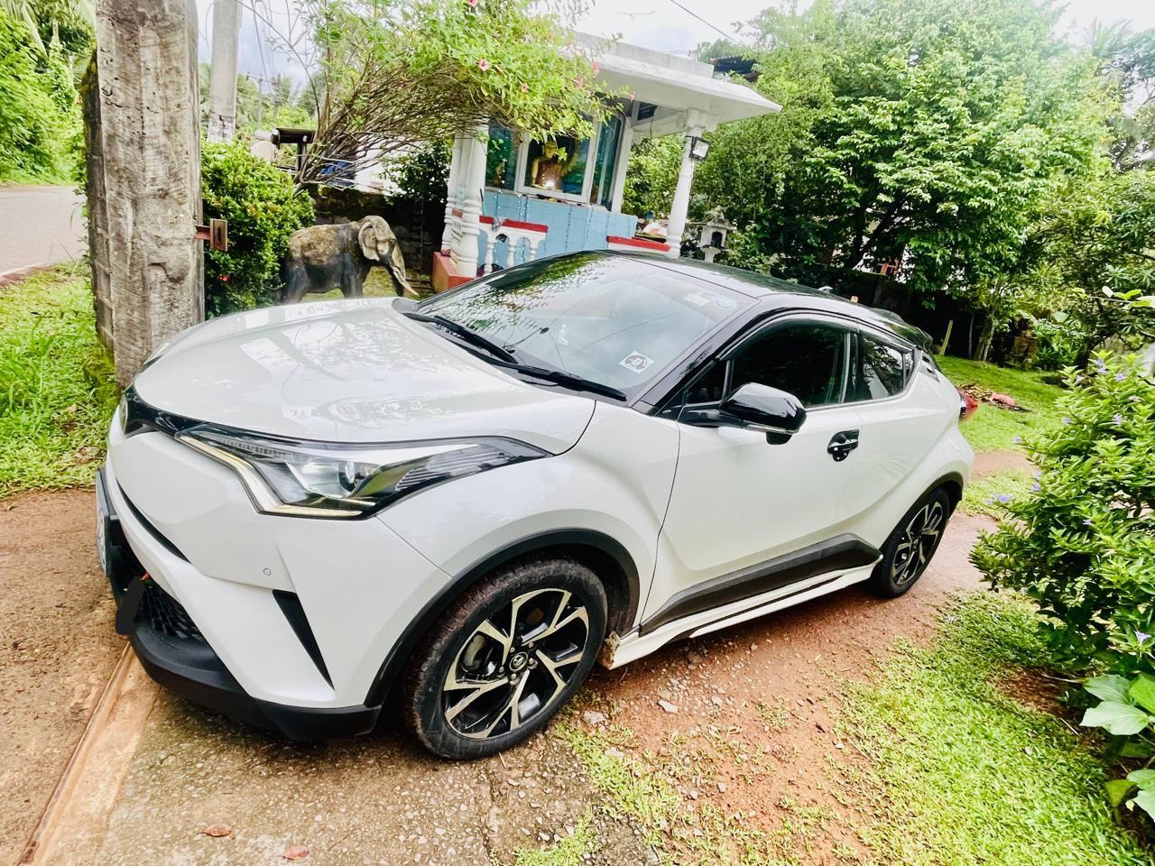 Toyota CHR NGX10 2018