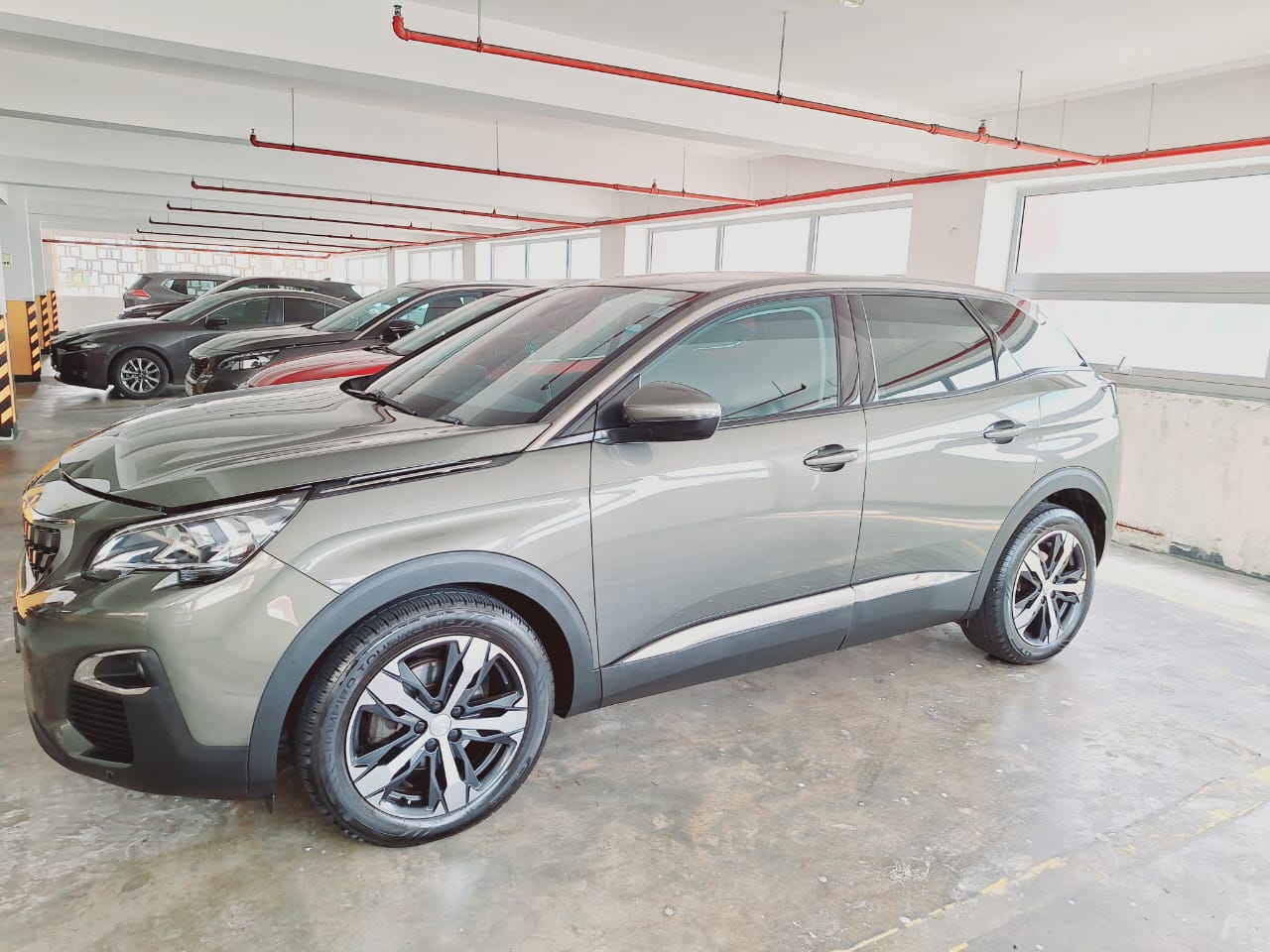 Peugeot 3008 SUV Active + 2020