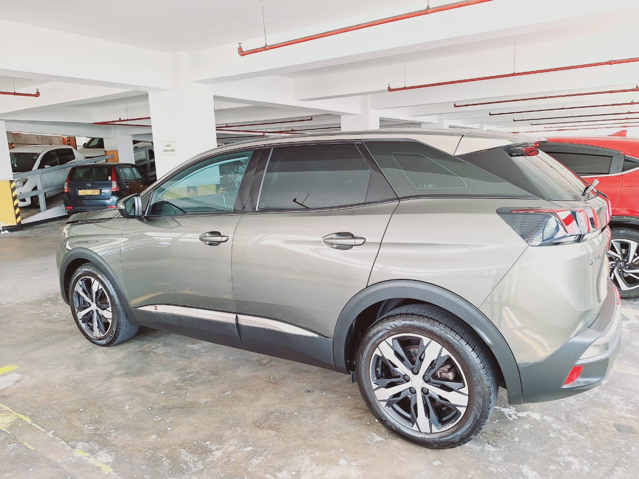 Peugeot 3008 SUV Active + 2020