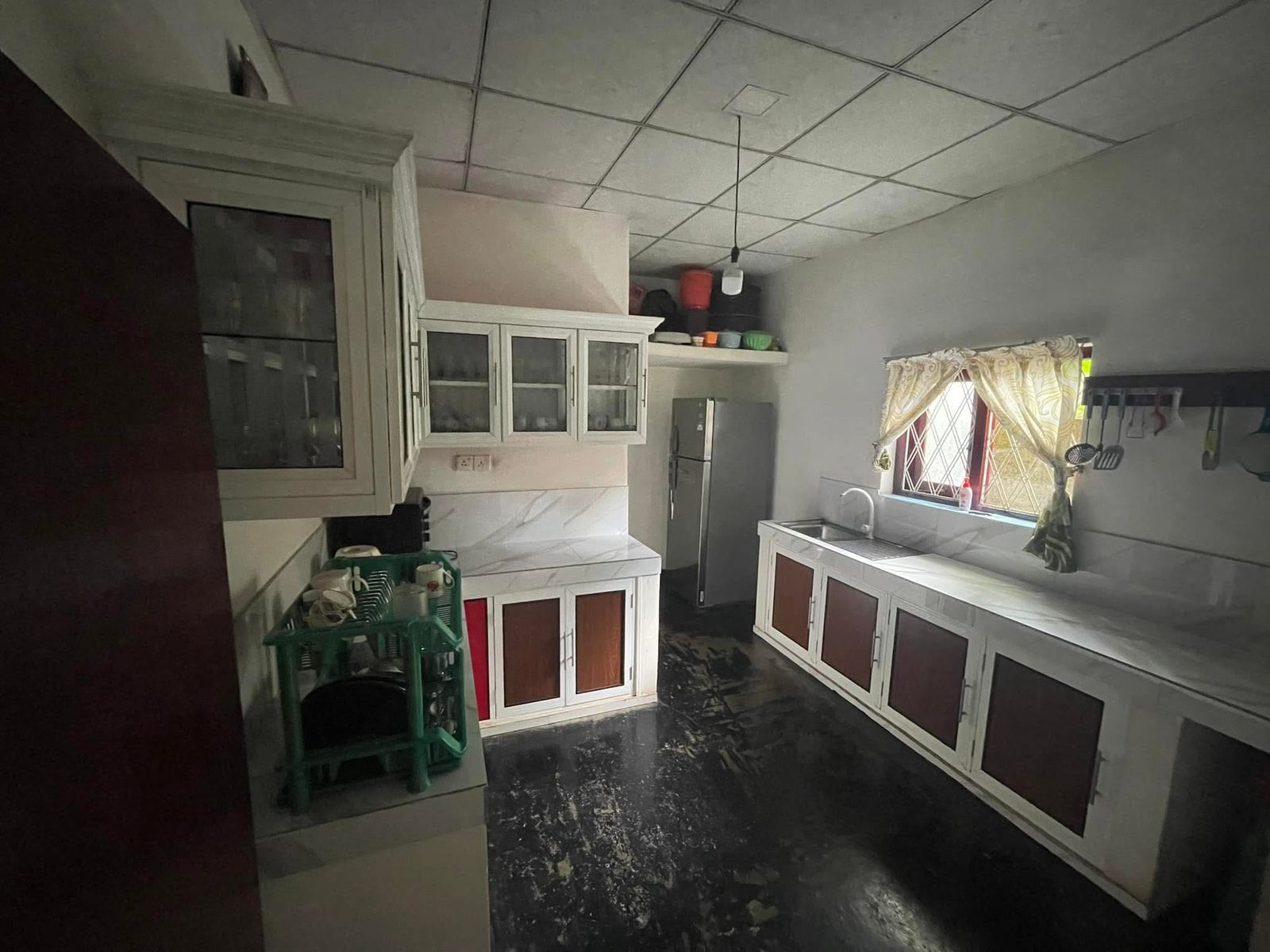 සියලු වැඩ නිමවා ඇති අංග සම්පුර්ණ නිවසක් විකිණීමට දූනගහ