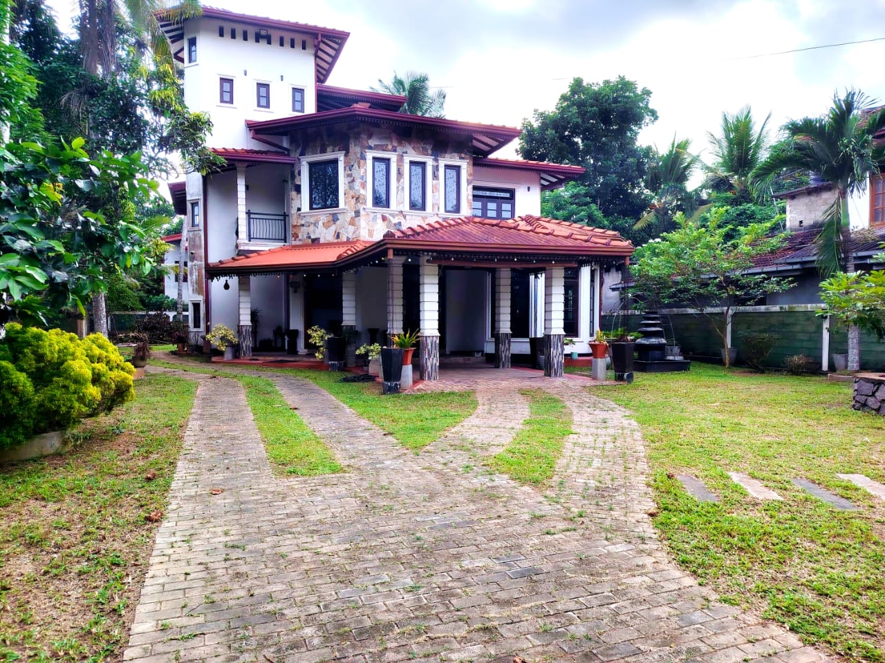 House for Sale Batuwaththa