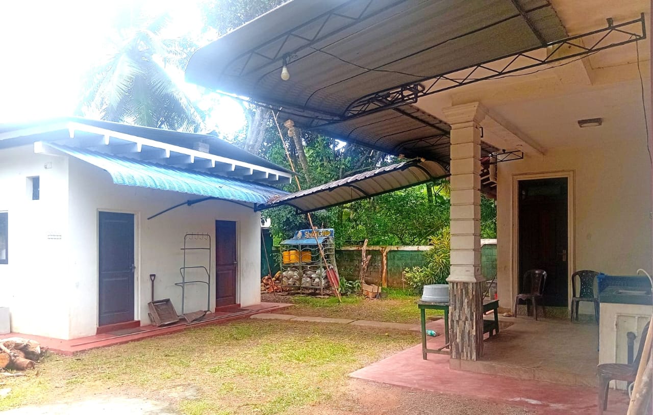 House for Sale Batuwaththa