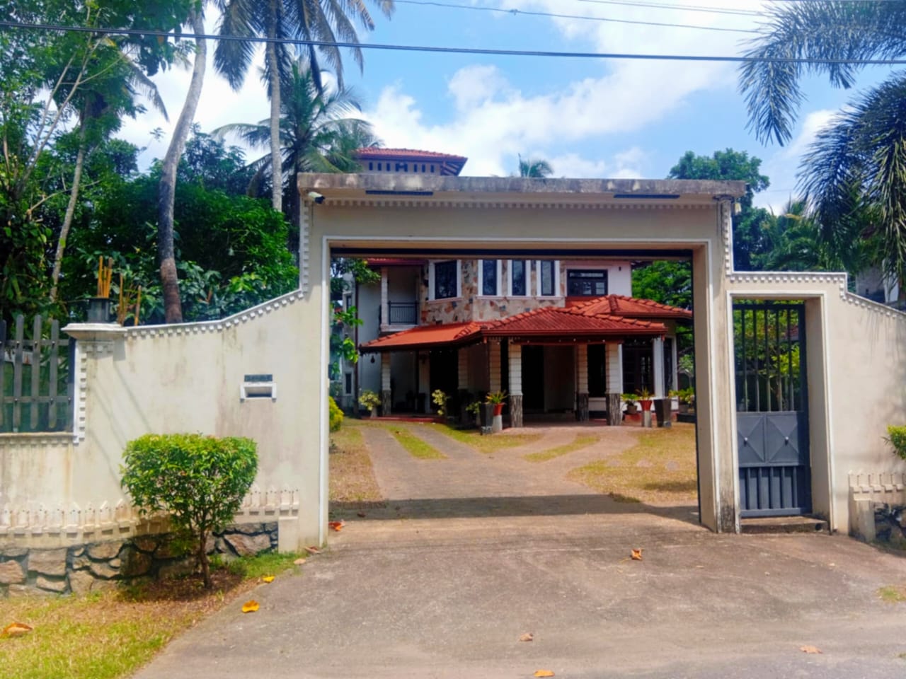 House for Sale Batuwaththa