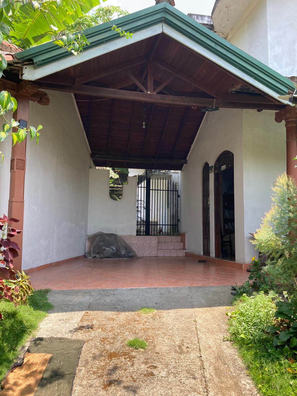 House for Sale Kadawatha Town