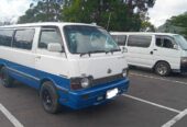 Toyota Hiace LH 30v