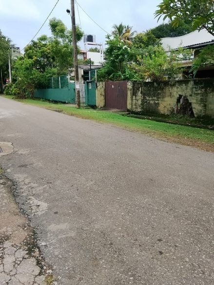 18 P Prime Residential Land for Sale in Rathmalana, Sirimal Uyana