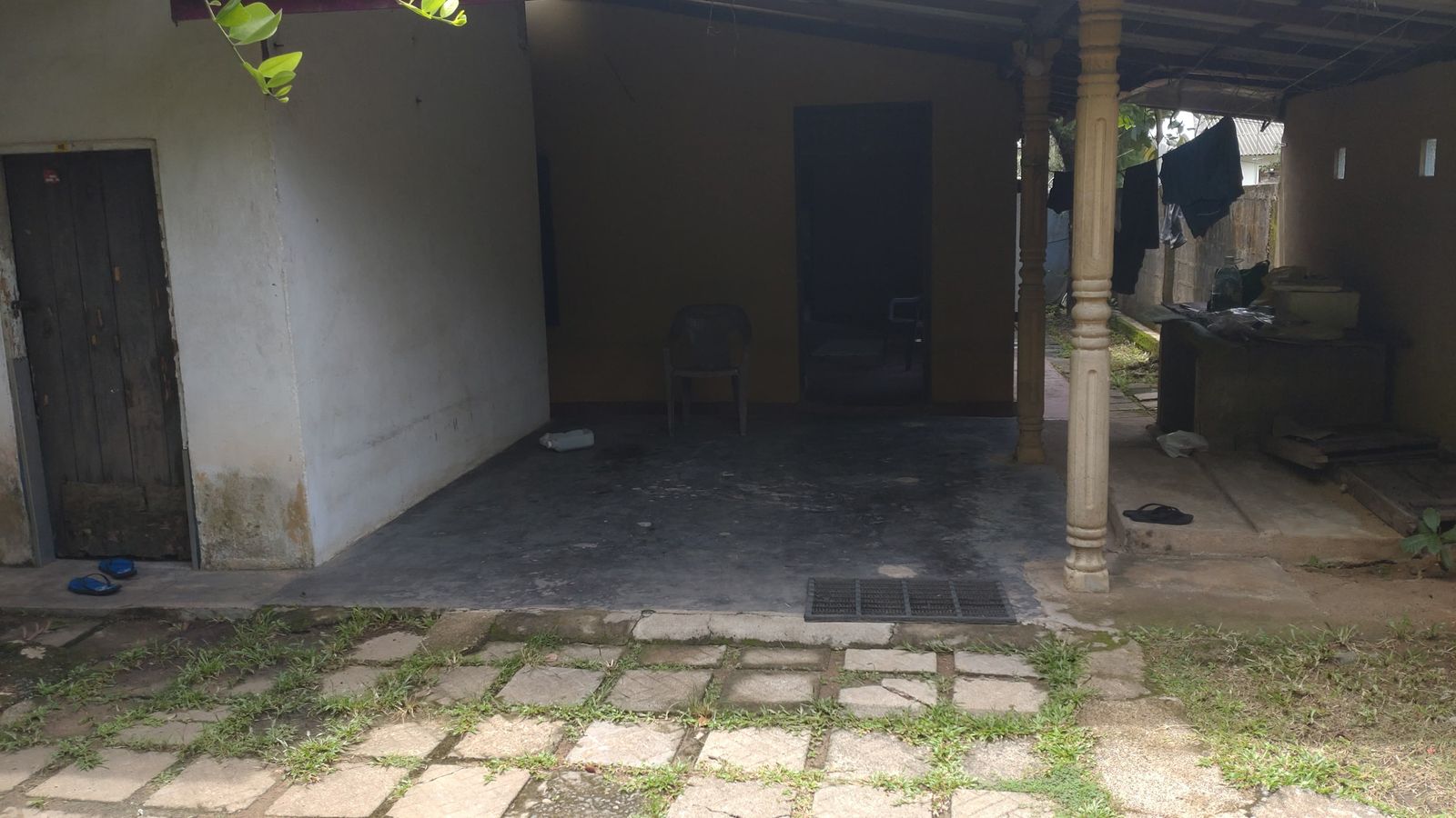 ජා ඇල Land with House Sale