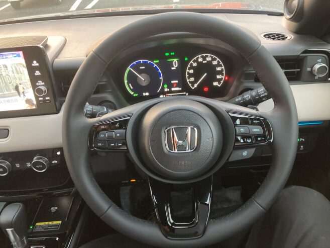 Honda Vezel Z Play 2025