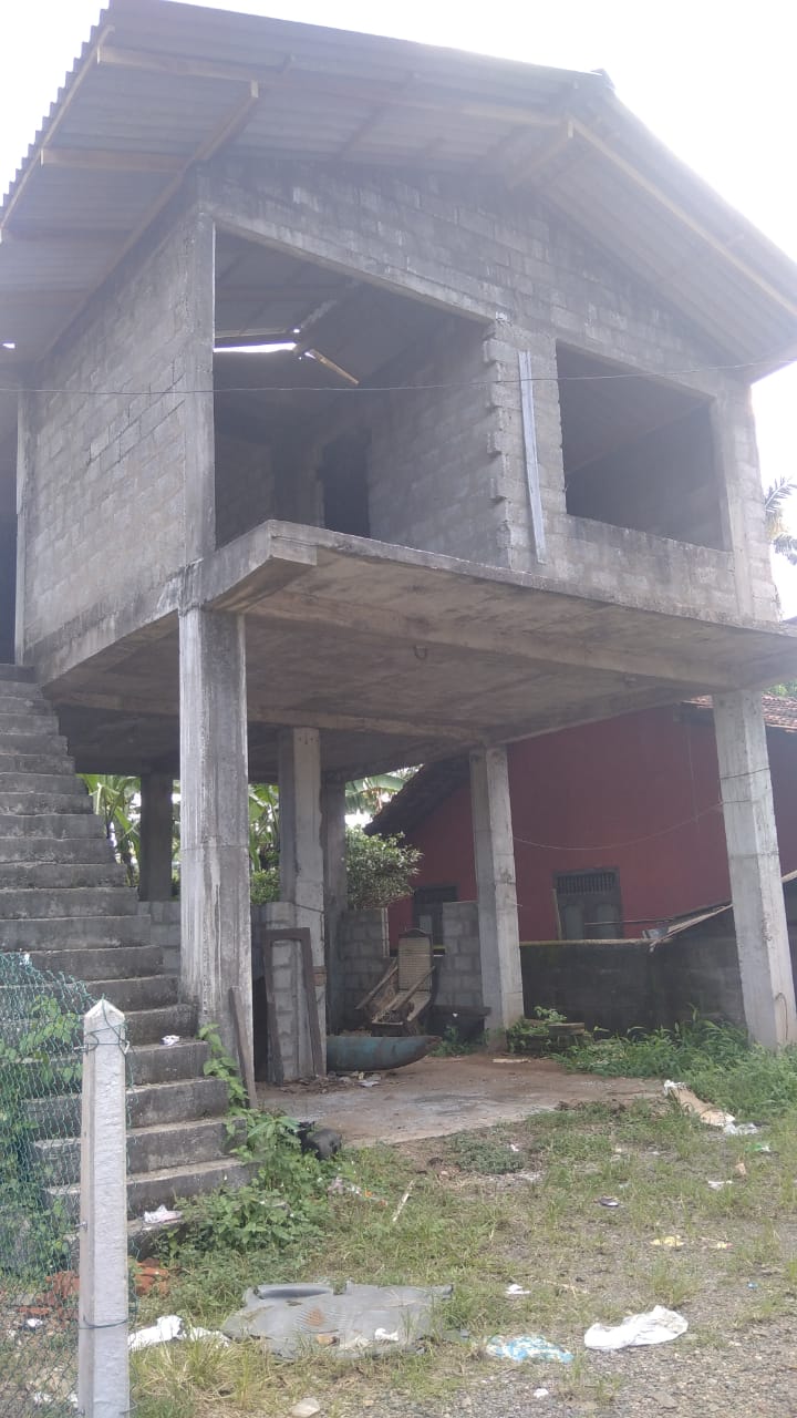Land with Building for Sale Infront of Biyagama Road