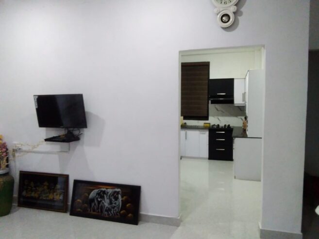 Three Story House to Sale in Heerassagala Kandy