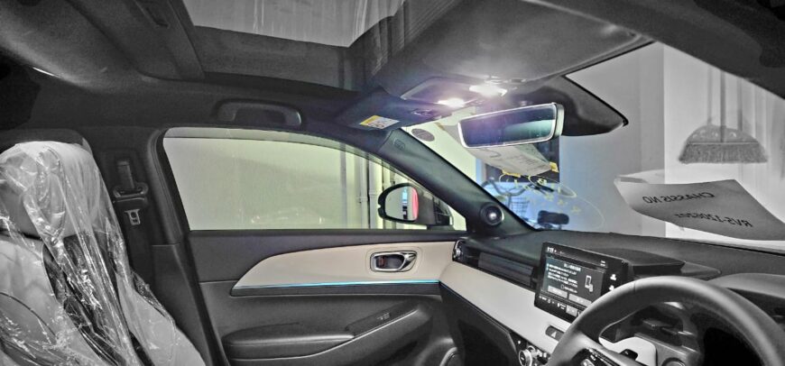 Honda Vezel Z play Moonroof 2024