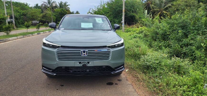 Honda Vezel Z play Moonroof 2024