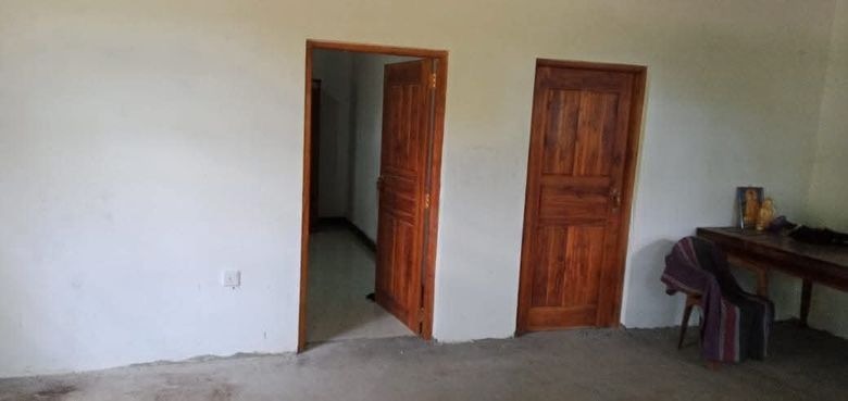 House for sale in Wallawaya
