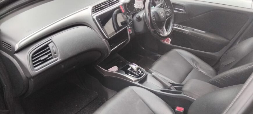 Honda Grace Ex 2016